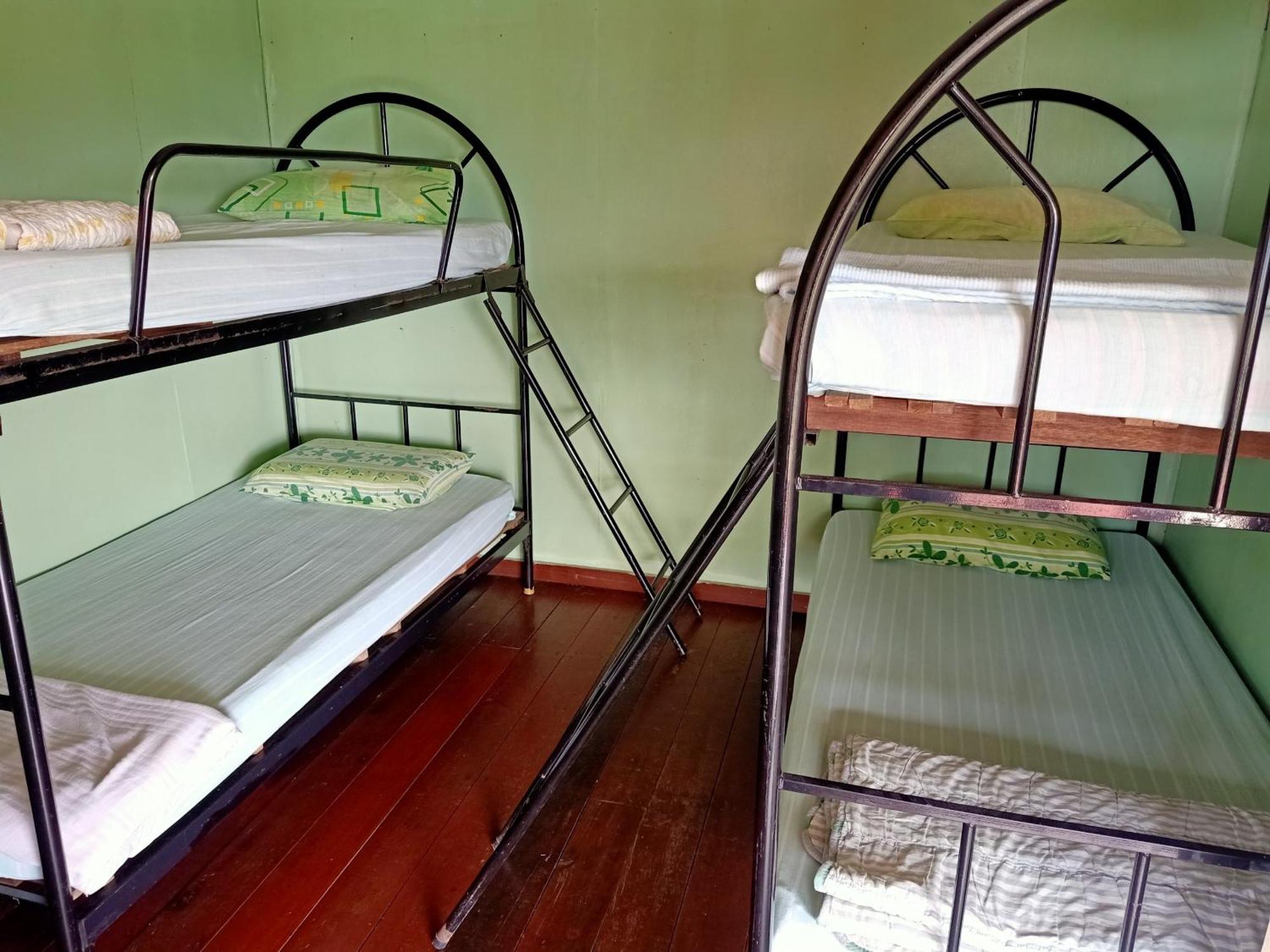 Oyo Home 90430 Mountain Resthouse ラナウ エクステリア 写真
