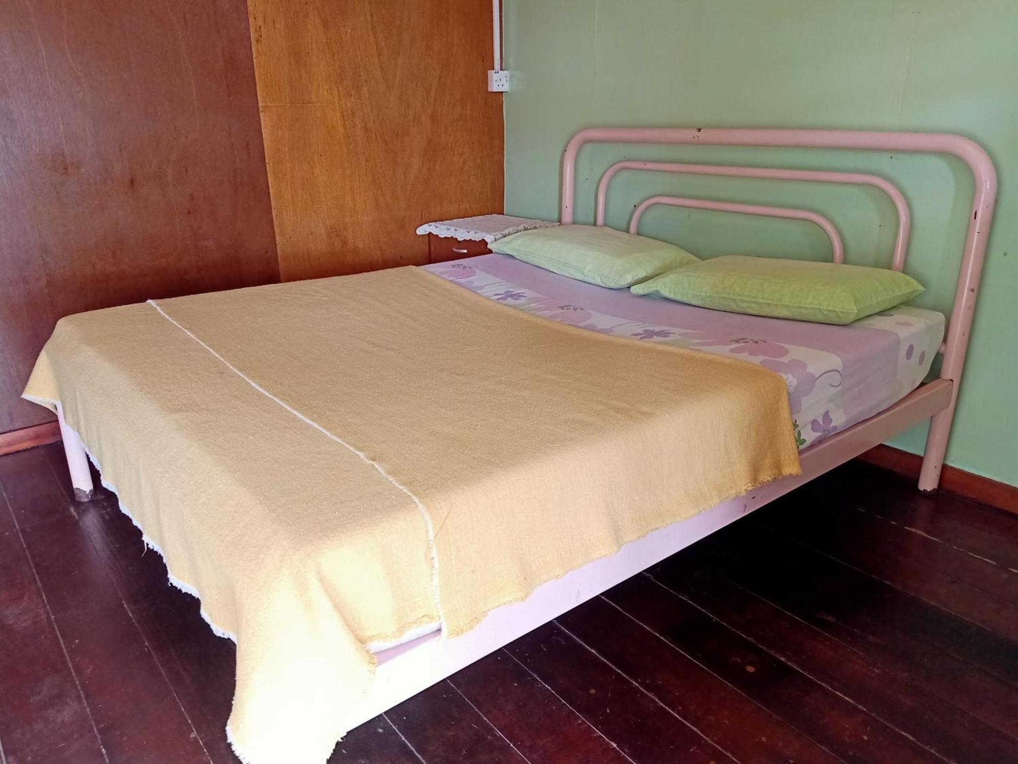 Oyo Home 90430 Mountain Resthouse ラナウ エクステリア 写真