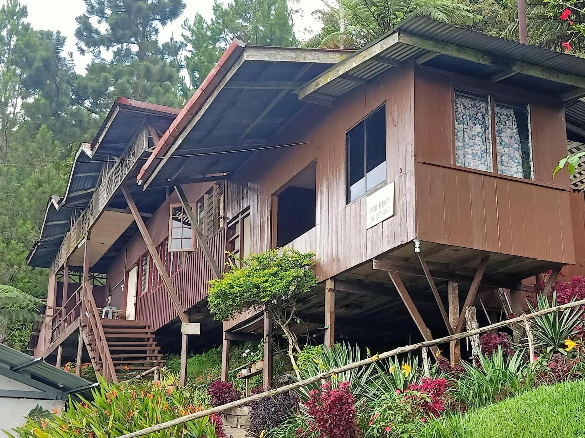 Oyo Home 90430 Mountain Resthouse ラナウ エクステリア 写真