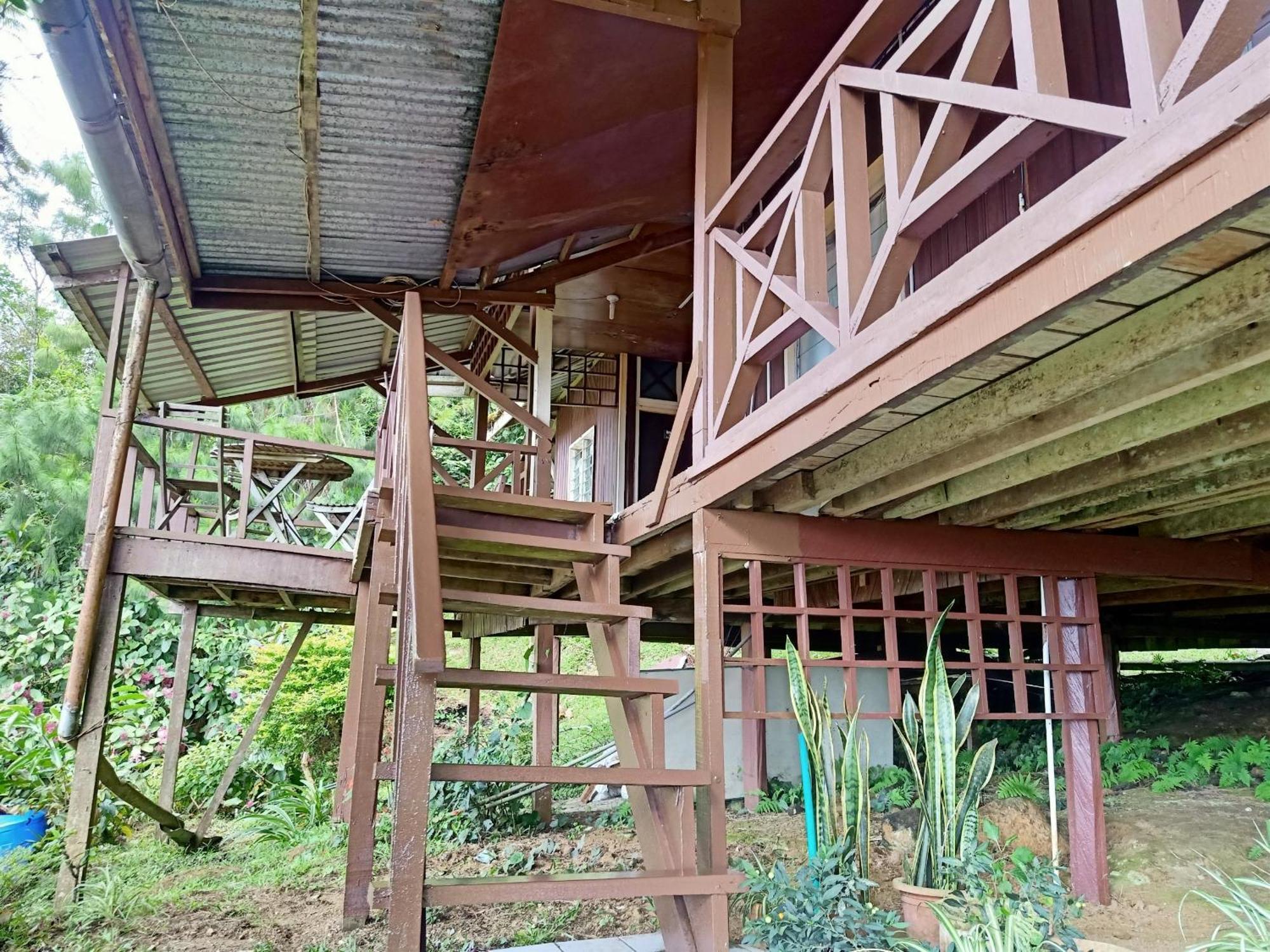 Oyo Home 90430 Mountain Resthouse ラナウ エクステリア 写真